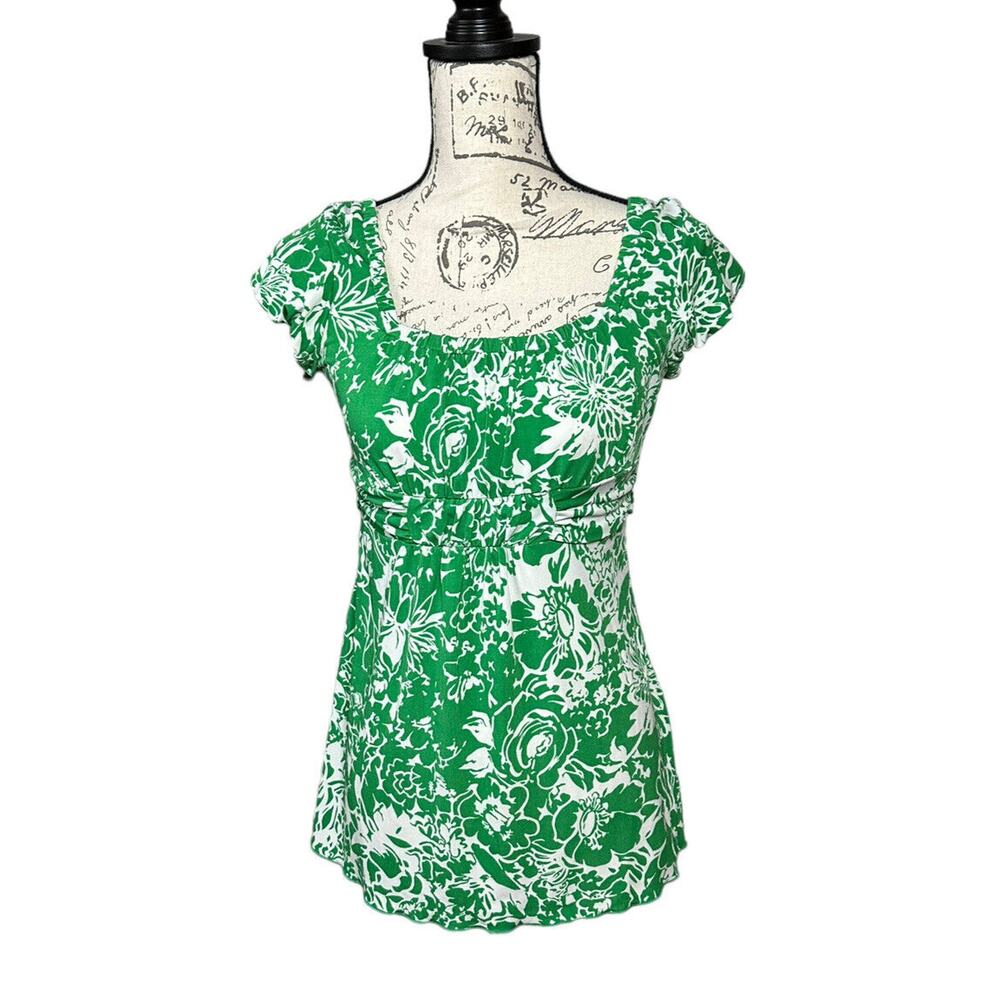 Vol 1 Women's Short Sleeve fitted Green White Tie Back Belt Top Stretch Small